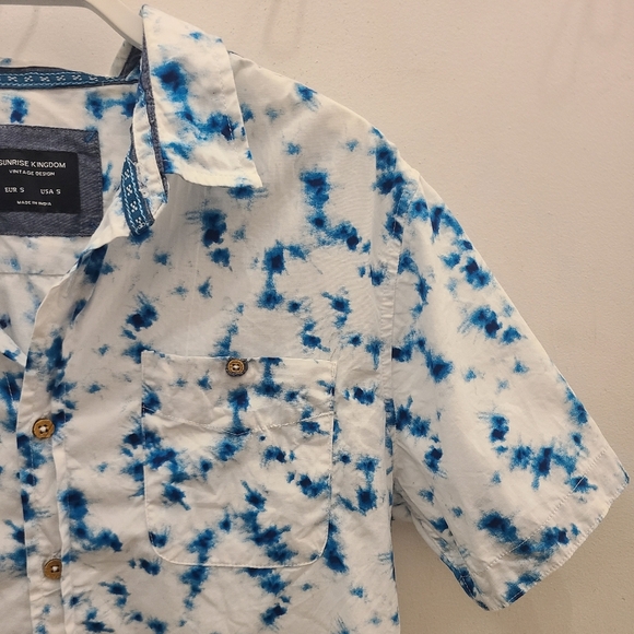 Sunrise Kingdom Vintage Design - 100% Cotton Tie Dye Button-up - Size S - Picture 3 of 7